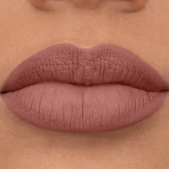 essence 8h Matte Liquid Lipstick 02 Silky Hazelnut 2,5 ml