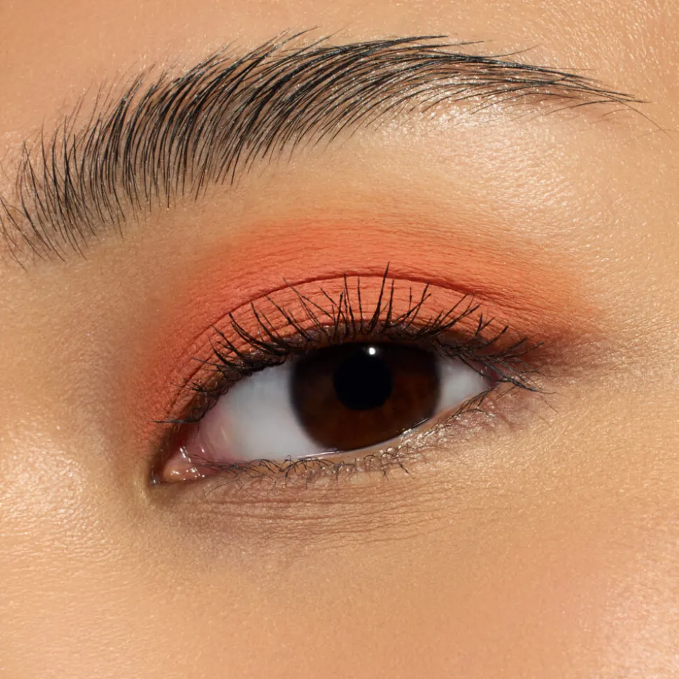 essence Matte Liquid Eyeshadow 03 Peach Pop 3 ml