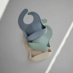 Mushie Slabbetje met Opvangbakje Shifting Sand