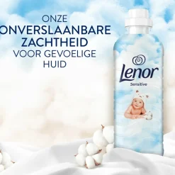 12x Lenor Wasverzachter Sensitive 42 Wasbeurten 882 ml